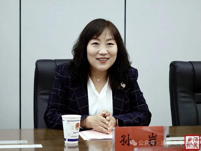 攀上女领导唐诚，最新成就与面临的挑战