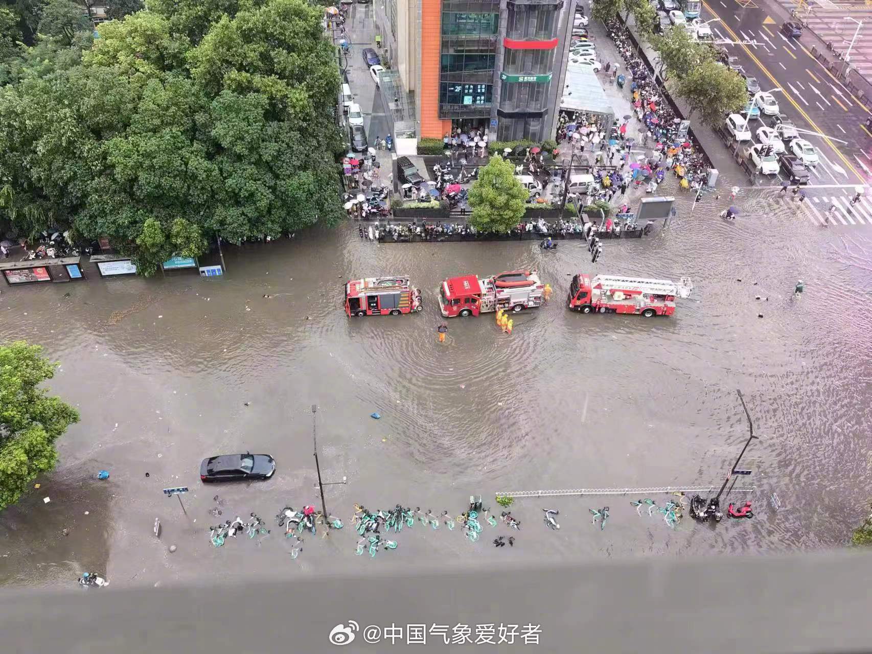 南京大雨最新情况更新报告